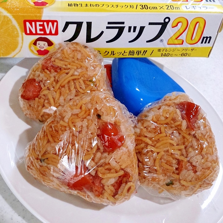 ウインナー焼きそば・そばめしおにぎり